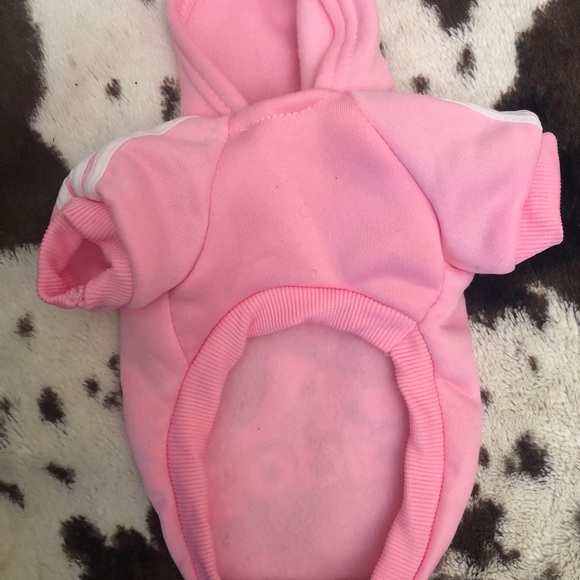 🌻 3/30 Pink Adidog Sweater - Picture 2 of 3